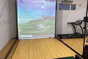 北海道の個人様ご自宅に、弊社ゴルフシミュレーター「G-shot Smart2」を設置いたしました！施工の流れも動画でご覧いただけます。
