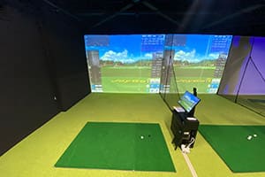 大阪で新たにオープンするインドア練習場様に、弊社ゴルフシミュレーター「JoyGolf Smart+」を複数台設置いたしました！