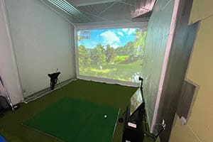 東京で新規オープンするインドア練習場様に、弊社ゴルフシミュレーター「JoyGolf Smart+」を設置いたしました！