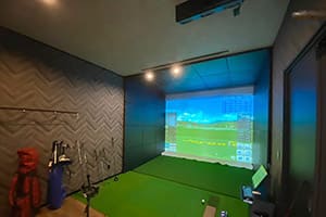 広島のウッドスタジオ様に弊社ゴルフシミュレーター「JoyGolf Smart」を設置いたしました！