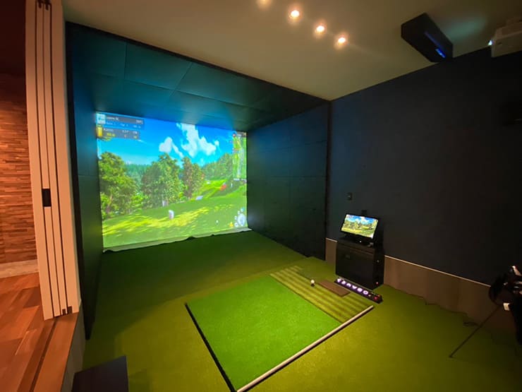自宅にシミュレーションゴルフ設置