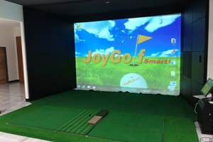 鹿児島県のインドアゴルフスクール「Amitie（アミティエ）」様に弊社シミュレーター「Joygolf Smart+」を複数台導入いただけました！