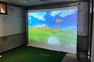 山口県下関市の個人宅様に、弊社ゴルフシミュレーター「Joygolf Smart+」を導入いたしました！初の左打席専用ブースです！