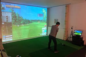 和歌山県の鉄板焼き居酒屋「こころ屋」様２階に、弊社ゴルフシミュレーター「Joygolf Smart+」を導入いたしました！