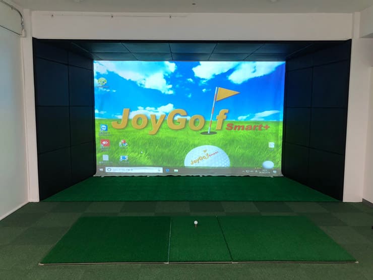 ゴルフランド社製シミュレーションゴルフ「JoyGolf Smart+」を設置