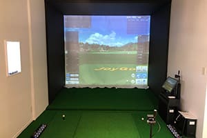 兵庫県のインドアレッスン場様に、弊社ゴルフシミュレーター「JoyGolf Smart+」左右打ちを設置いたしました！