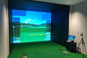 兵庫県のザ・パークハウス神戸タワー様のマンション共用部に、弊社ゴルフシミュレーター「JoyGolf Smart+」を設置いたしました！