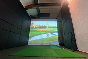 福岡県の個人宅様に、弊社ゴルフシミュレーター「JoyGolf Smart+（シアタールーム兼用タイプ）」を設置いたしました！