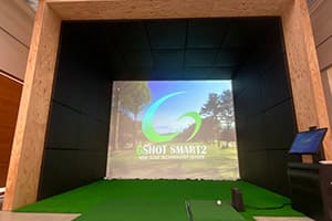 愛媛県の企業様事務所に、福利厚生の一環で弊社ゴルフシミュレーター「G-shot Smart2」を設置いたしました！