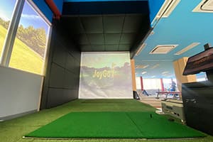 鹿児島の企業様に、福利厚生の一環で弊社ゴルフシミュレーター「JoyGolf Smart+」を設置いたしました！