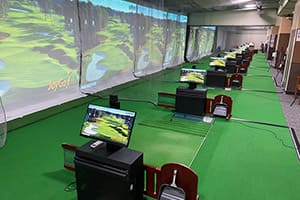 大崎駅から徒歩1分の大型インドアレッスン場「バリューゴルフ大崎店」様に、弊社ゴルフシミュレーター「JoyGolf Smart+」を複数台設置いたしました！