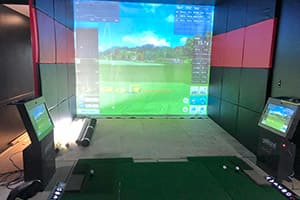 大阪市の個人様ご自宅に、弊社ゴルフシミュレーター「JoyGolf Smart+（フルオートティ付き）」を設置いたしました！