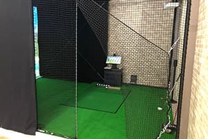 和歌山県の個人様ご自宅に、弊社ゴルフシミュレーター「JoyGolf Smart+スイングプレート付き」を設置いたしました！