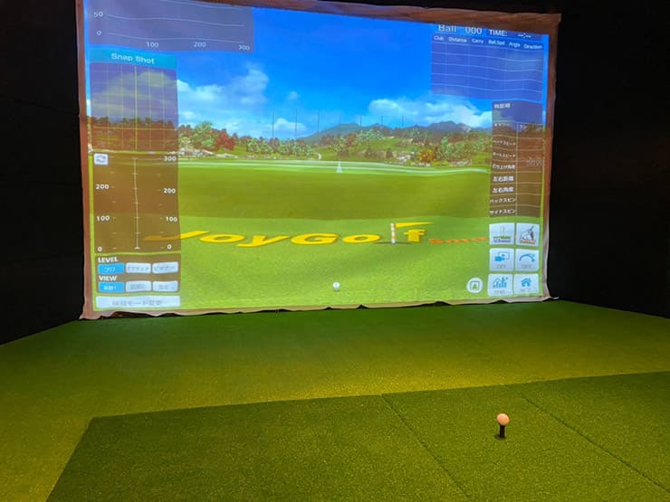 ゴルフランド社製シミュレーションゴルフ「JoyGolf Smart+」を設置