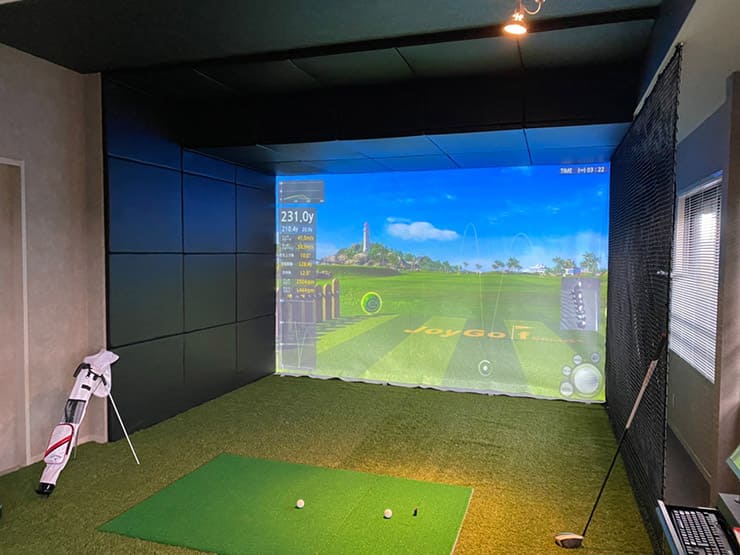 ゴルフランド社製シミュレーションゴルフ「JoyGolf Smart+」を設置