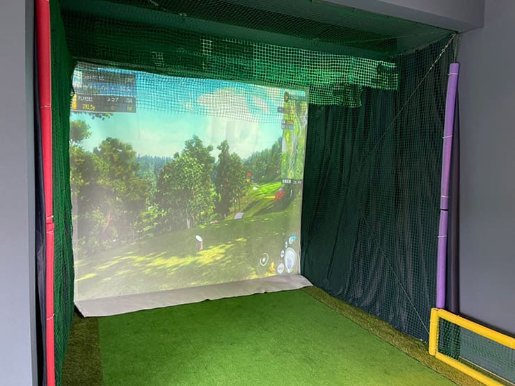 ゴルフランド社製シミュレーションゴルフ「JoyGolf Smart+」を設置