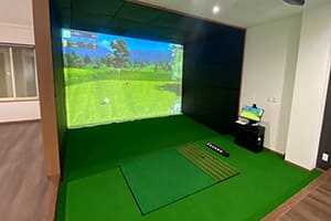 奈良の個人様ご自宅に、弊社ゴルフシミュレーター「JoyGolf Smart+スイングプレート付き」を設置いたしました！