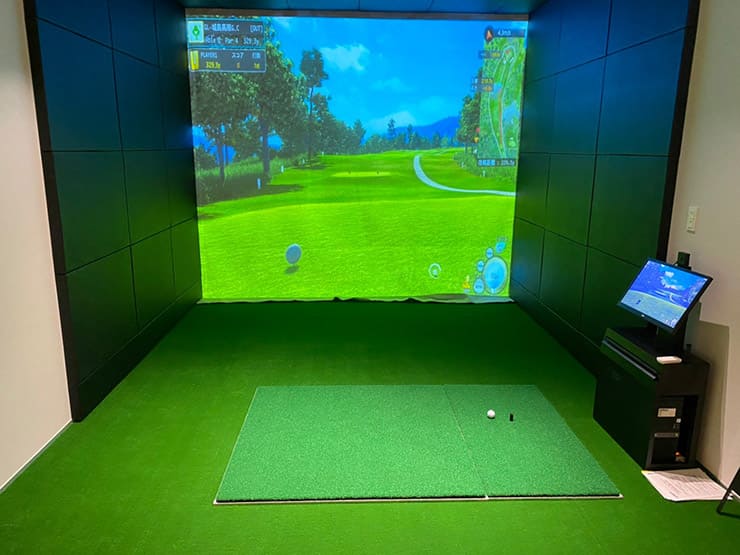 ゴルフランド社製シミュレーションゴルフ「JoyGolf Smart+」を設置