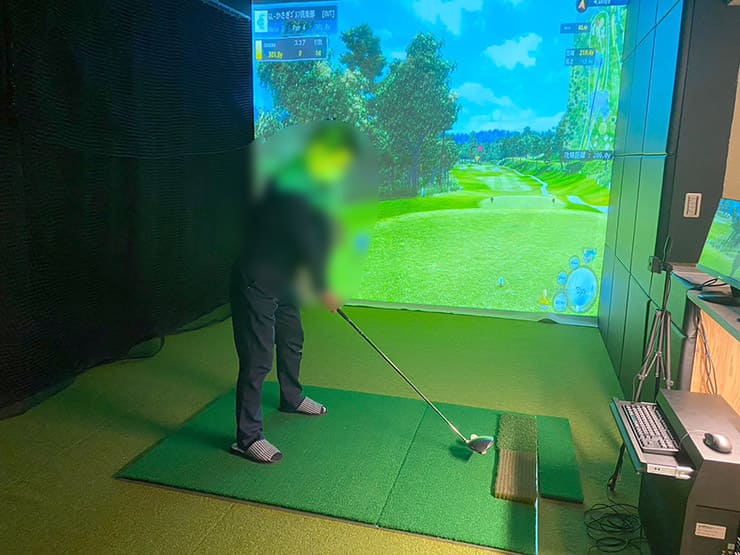 ゴルフランド社製シミュレーションゴルフ「JoyGolf Smart+」を設置