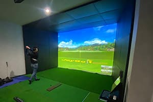 大阪の企業様に、福利厚生の一環として弊社ゴルフシミュレーター「JoyGolf Smart+」を設置いたしました！