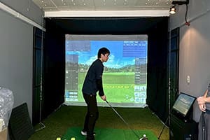 都内で新規オープンする無人練習場様に弊社ゴルフシミュレーター「JoyGolf Range」を設置いたしました！